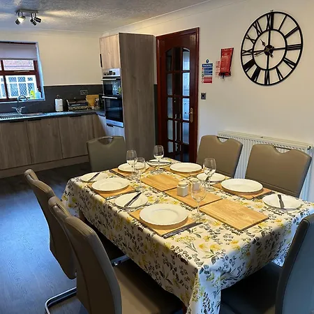 Eric House Holiday home *